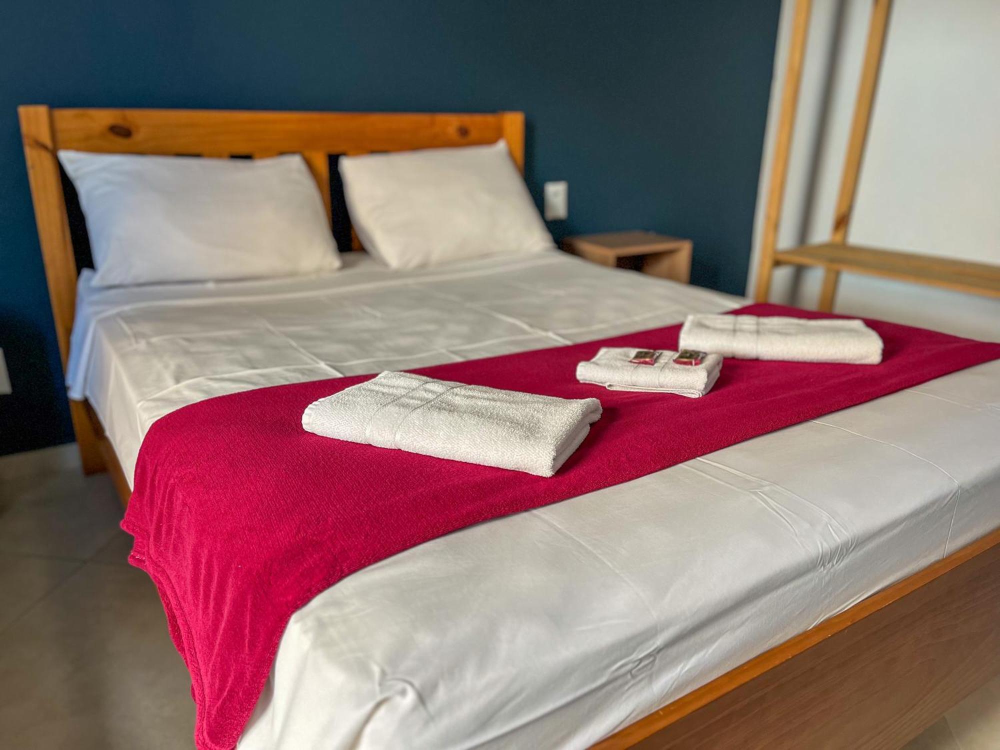 Triple Room with Air Conditioner,1614798811:JPEG